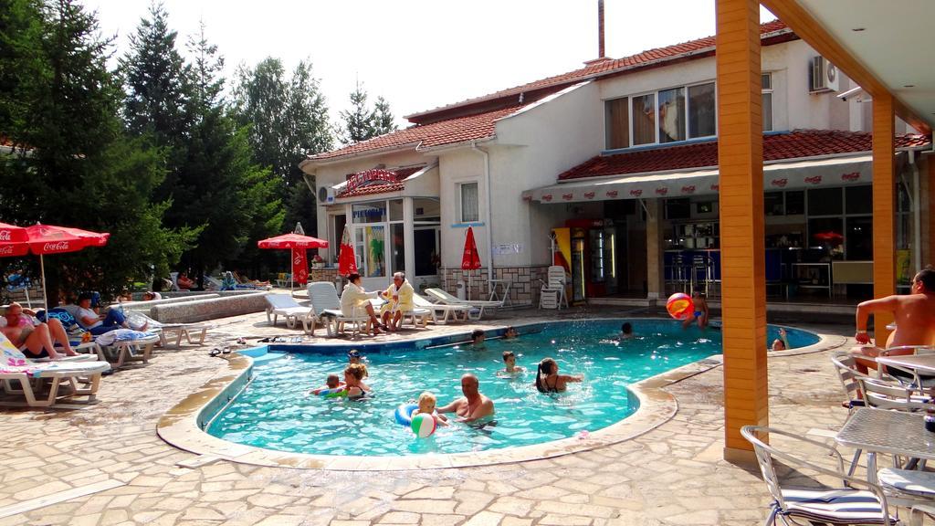 Hotel Markita Velingrad Bagian luar foto